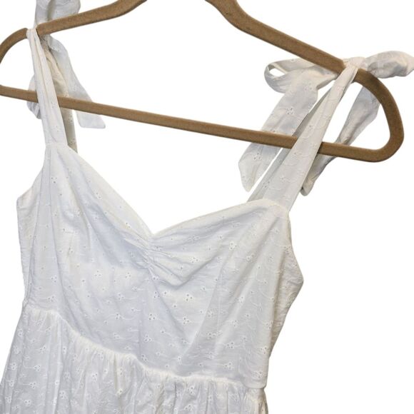 NWT Lulus Women's M Fairytale Feeling White Eyelet Tie-Strap Tiered Midi Dress - Picture 5 of 16
